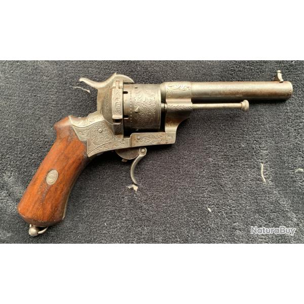 Tr�s beau revolver Lefaucheux