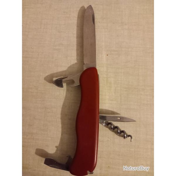Couteau  VICTORINOX MULTIFONCTION