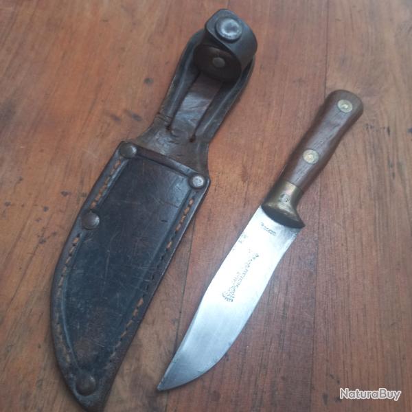 Joli Couteau SABATIER avec �tui en cuir