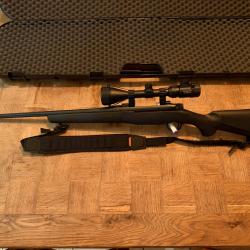 Mossberg Patriot cal. 300 Win Mag &agrave; canon filet&eacute; et lunette 3-9x50 + valise de transport + bretelle