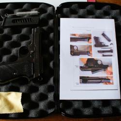 Pistolet Beretta mod.35 7,65mm 1957