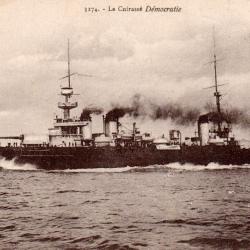 Carte postale ancienne - Cuirass&eacute; D&eacute;mocratie - N&deg;8986