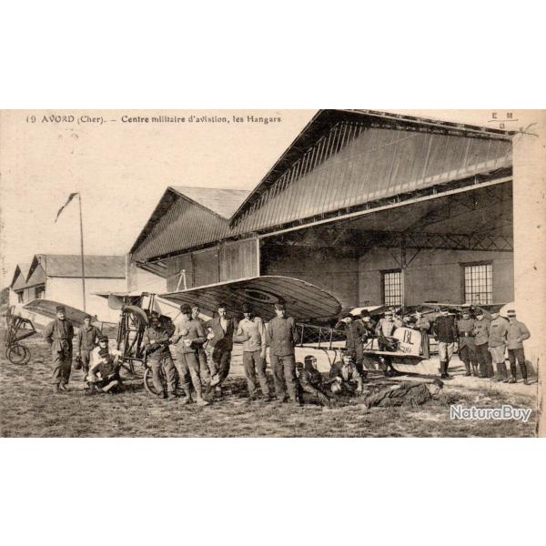 Carte postale ancienne Avord Cher centre militaire d'aviation - N�8999
