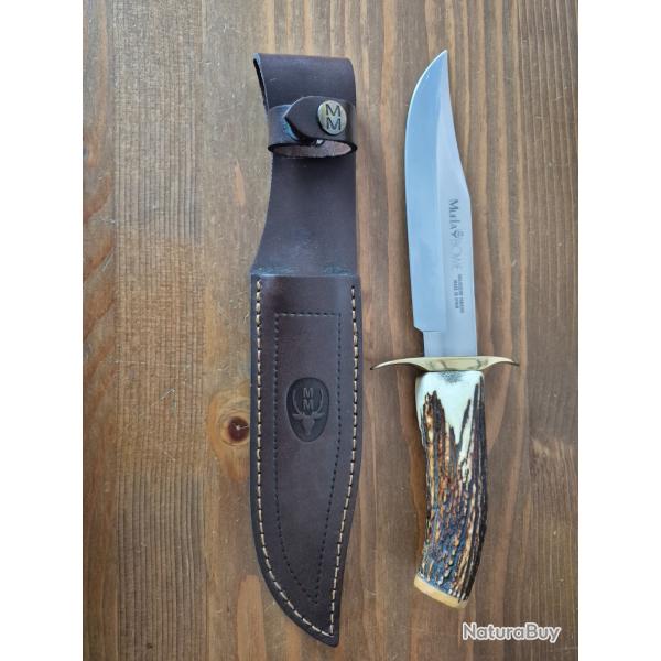 Couteau Bowie manche bois de cerf