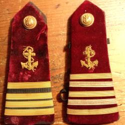 MILITARIA, &eacute;paulettes de commandement du Service de Sant&eacute; des troupes coloniales.
