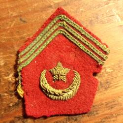 MILITARIA, patte de col de r&eacute;giment d'artillerie d'Afrique.