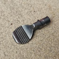 Doigt d'armement de carabine Remington Woodmaster 742