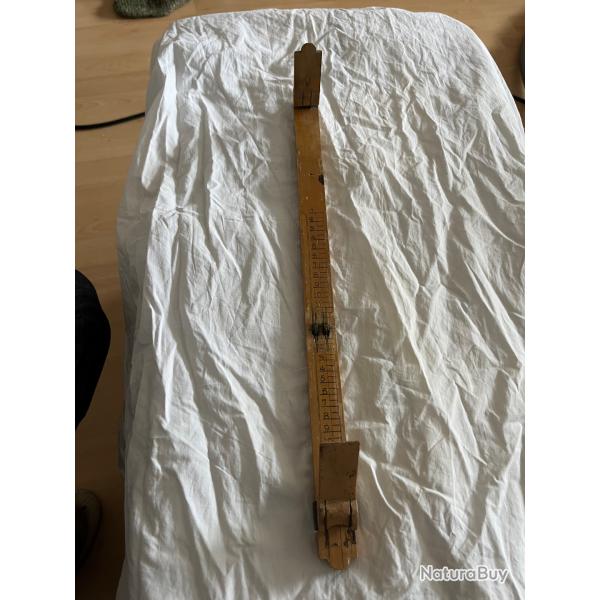 Pedimetre ancien  r�gle pliante en bois gradu�e pour chaussures et cordonnier