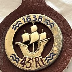 Pucelle insigne badge Marine France 43e RI 1638 Drago ancre voilier support cuir broche