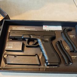 Pistolet airsoft Tokyo Marui Glock 17 Gen.4