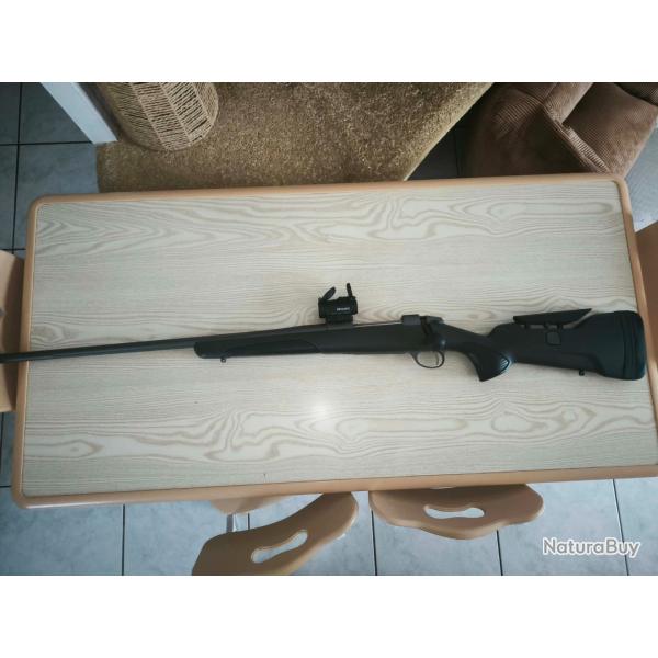 Carabine � Verrou Sako 85 - 300 Win Mag gaucher busc r�glable avec aimpoint micro H2 montage MAK