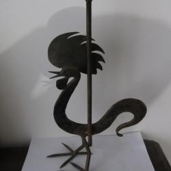 Bougeoir en fer forg&eacute; attribu&eacute; aux ateliers de Marolles 1950