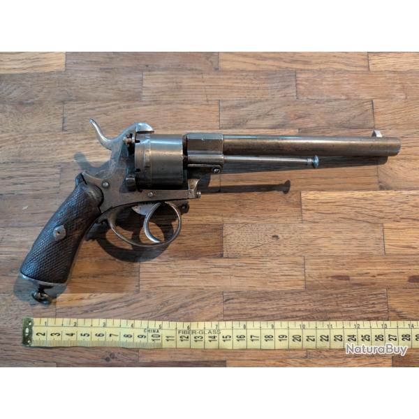 Revolver � broches cal 9 mm