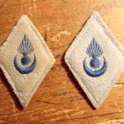 MILITARIA, losange de bras des compagnies d'Afrique (?), mod&egrave;le 45.
