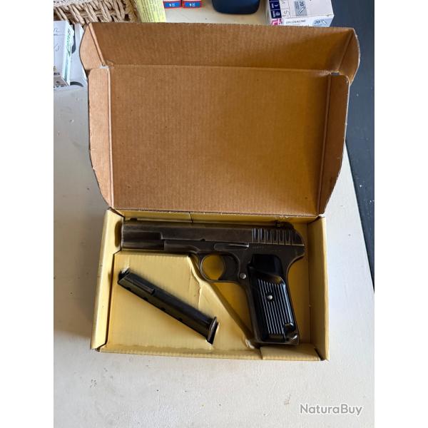 Tokarev tt30 avec bo�te et chargeur