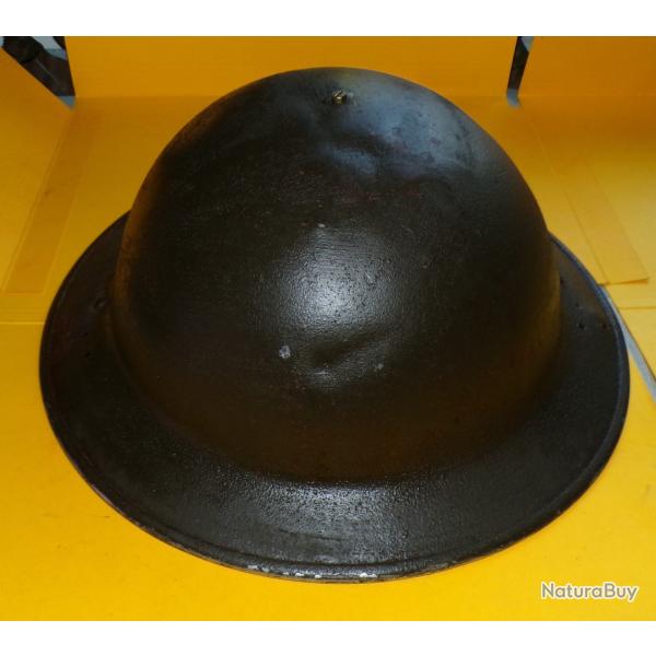 CASQUE MILITAIRE LOURD DE L'ARMEE ANGLAISE  DE LA PERIODE DE 1941 WWII , INTERIEUR COIFFE ,  ETAT VO