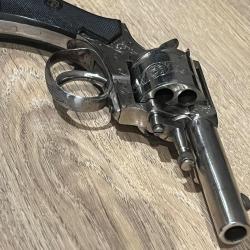 Magnifique buldog 38 short chromer
