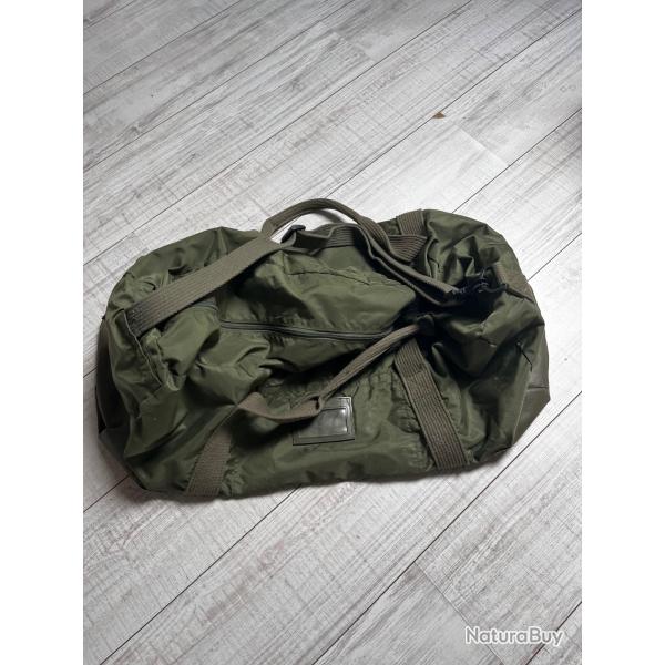 Grand sac cargo ou TAP, militaire, id�al chasse ou autre.
