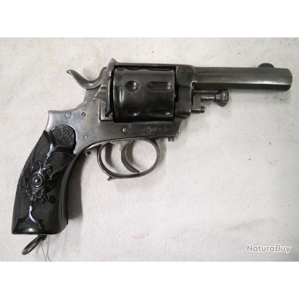Revolver Russe calibre 7.62 Nagant type Bulldog divers d�fauts
