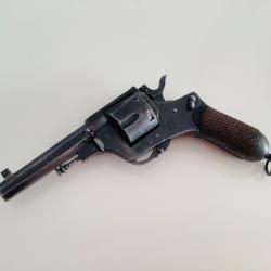 1� SANS PRIX DE R&Eacute;SERVE Revolver Bodeo 1889 italien d'ordonnance mod&egrave;le troupe