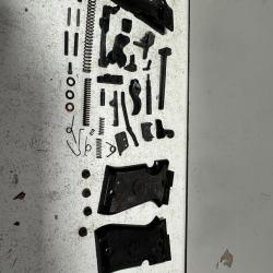 Lot de pi&egrave;ces pour pistolet Valtro 85 cal.9mm pak