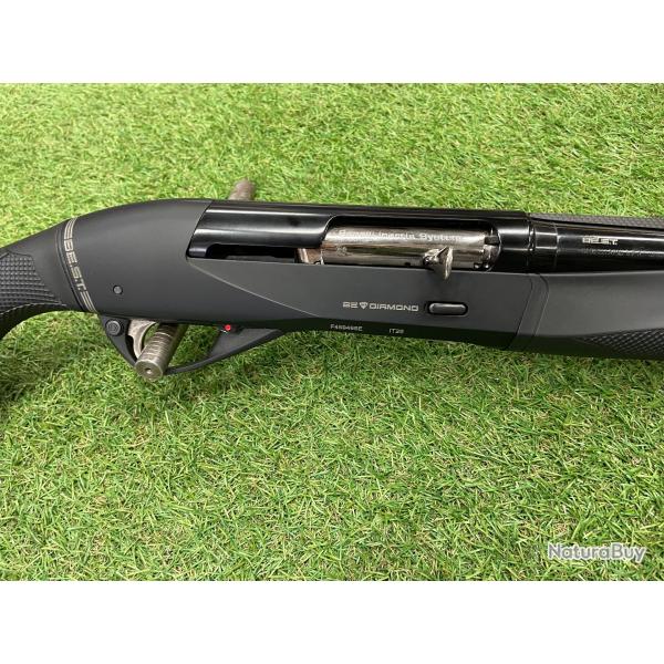 Vend fusil de d�monstration magasin Benelli Be-Diamond Advanced Impact cal.12/76