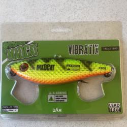 MADCAT vibratix 14 cm 130 g - leurre silure -r&eacute;f 70803