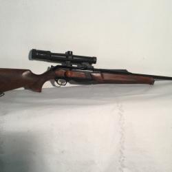 vends carabine BROWNING  MARAL  cal9,3X62. lunette ZEISS Victory  1,1X4,24 croix et point rouge