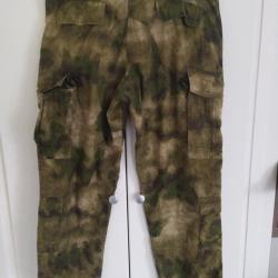 Pantalon A-TACS FG Miltec taille L + casquette 101 inc