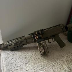 R&eacute;plique LMG AQUILA VII SABLE SECUTOR ARMS