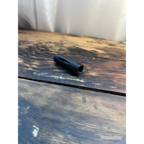Cache flamme AKM