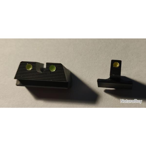 Guidon et hausse acier d'origine pour CZ P09F NOCTURNE