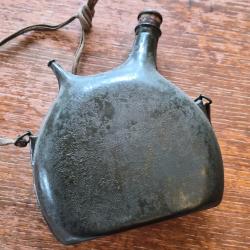 Gourde de poilu mod&egrave;le 1877