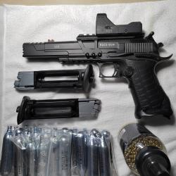 Pistolet RaceGun cal.4.5 BB de chez Umarex