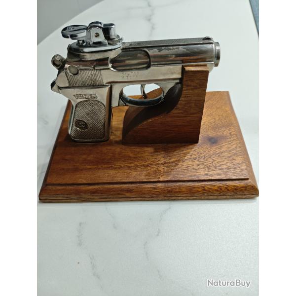 Briquet de table ancien avec support en bois, Walter PPK .