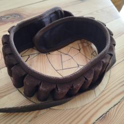 cartouchi&egrave;re en cuir de Dain