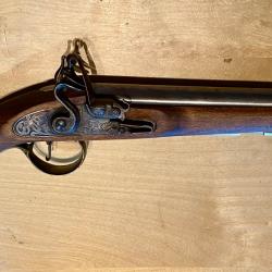 Pistolet &agrave; silex jukar calibre 45 neuf