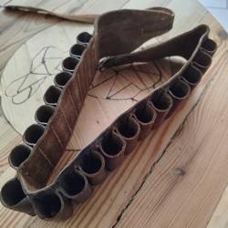 cartouchi&egrave;re  cuir cal 12 au 20