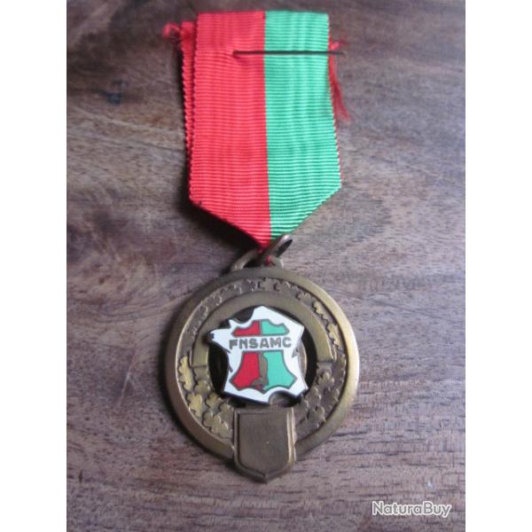 m�daille �mail  FNSAMC f�d�ration nationale des syndicats d'artisants maitre de la chaussure