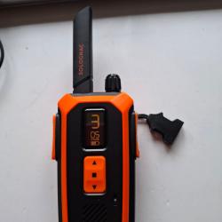 Talkie Walkie et ses accessoires