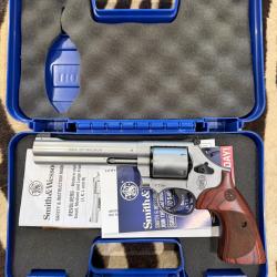 Revolver Smith et Wesson 686 Internationnal cal. 357 Mag