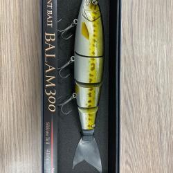 VEND GIANT BAIT BALAM 300 COLORIE BASS