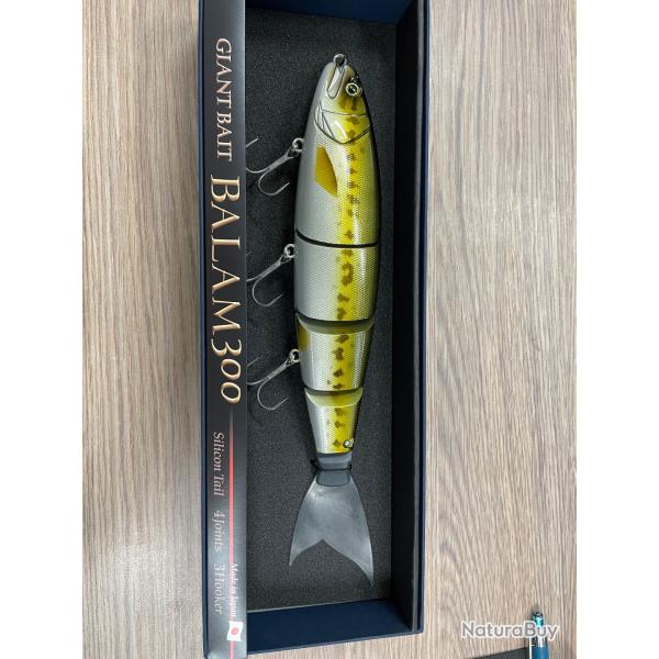VEND GIANT BAIT BALAM 300 COLORIE BASS