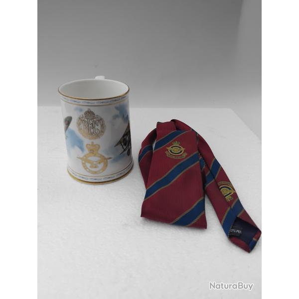 mug et cravate RAF