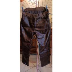 Pantalon Cuir buffle taille 46 tr&egrave;s tr&egrave;s bon &eacute;tat