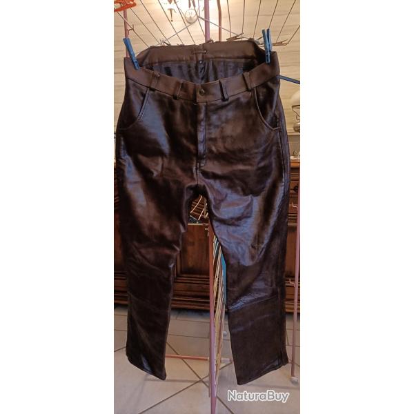 Pantalon Cuir buffle taille 46 tr�s tr�s bon �tat
