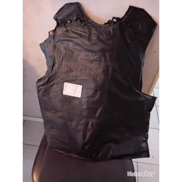 Ench�re ensemble kevlar d'un gilet militaire ANGLAIS