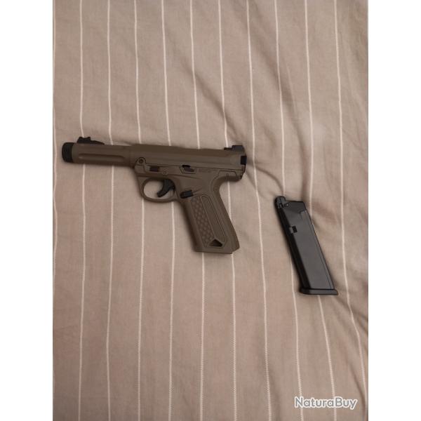 Vends airsof gaz APP assassin action army