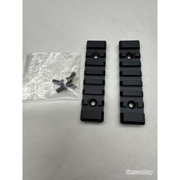 Rail kriss vector