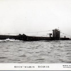 Carte postale ancienne - Sous-marin Doris - Marius Bar Toulon -N&deg;8916